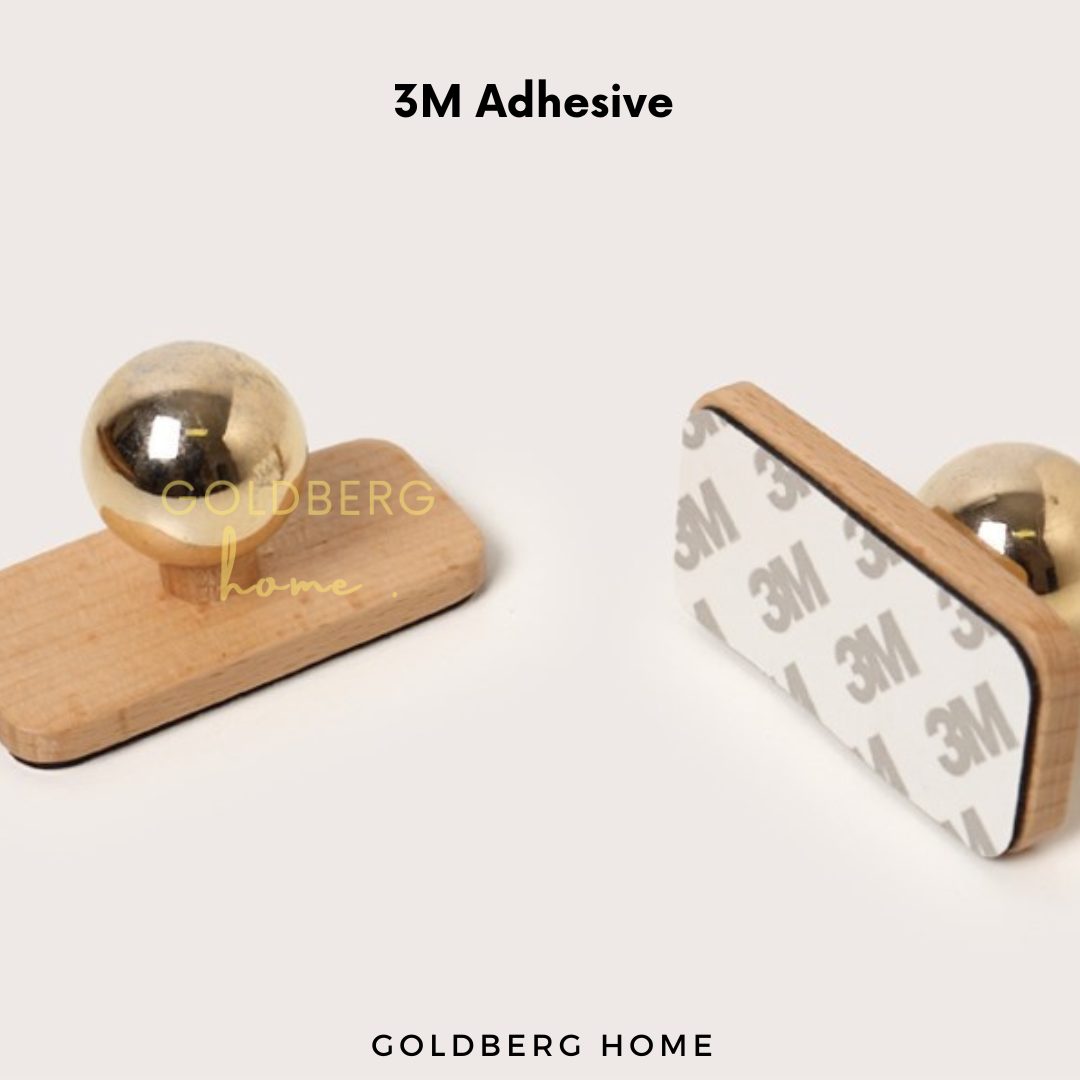 Close Up of Izumi USB LED LightUSB Rechargeable Light | Goldberg Home SG