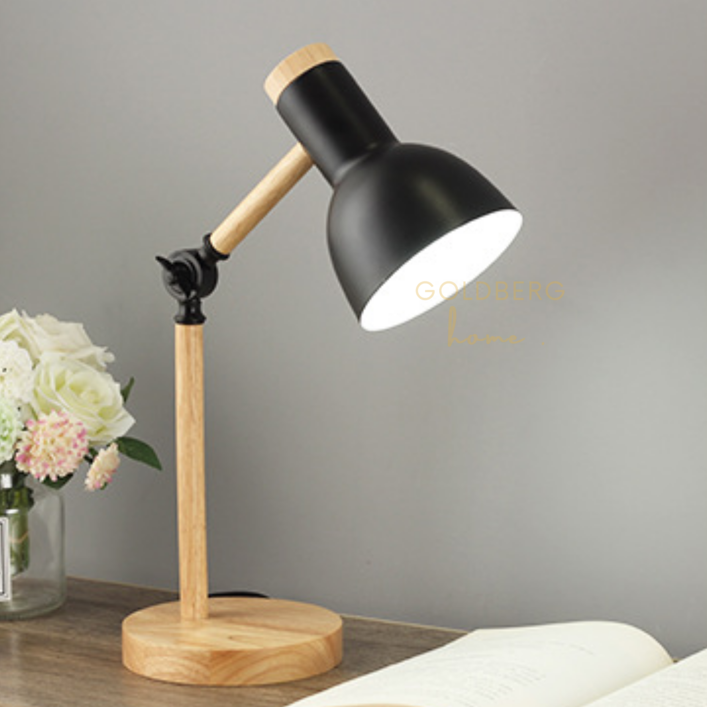 Goldberg Taka lamp color options in Matte Black for Nordic-style interiors.