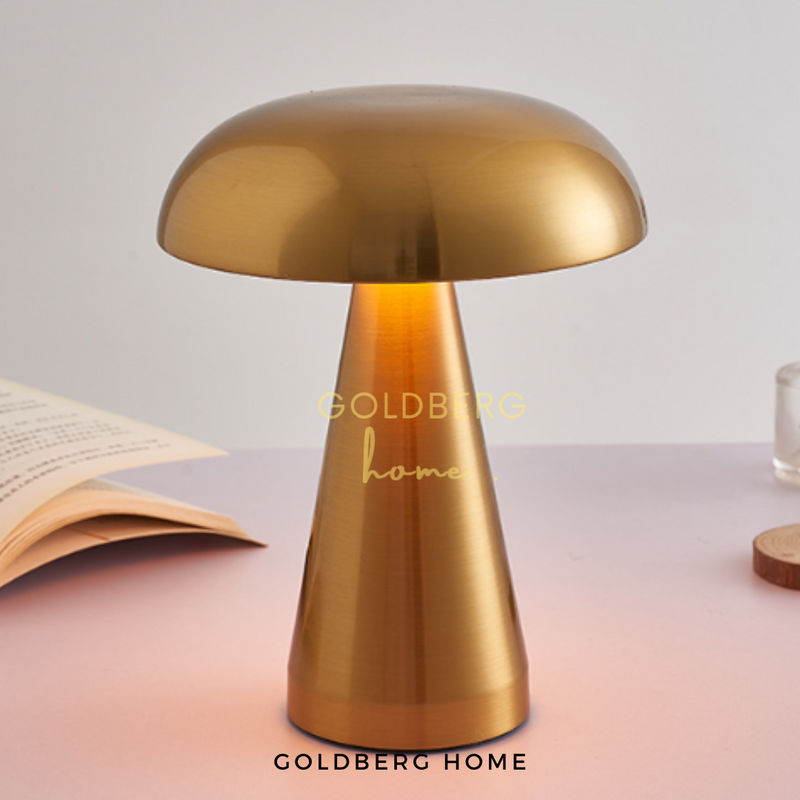 Lyon Gold Luxury USB Table Lamp Goldberg Home SG